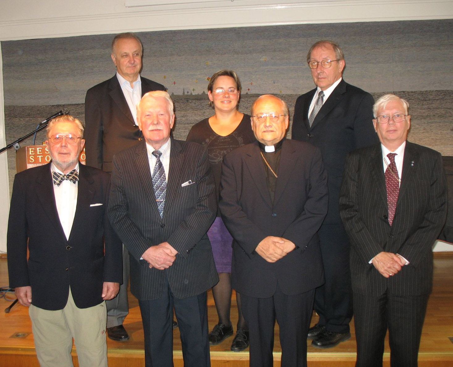 Heiner Erendi (vasakult), Rein Puusepp, Thomas Vaga, Tõnis Nõmmik. Tagareas: Jaan Vilval, Merike Schümers-Paas, Ingo Tiit Jaagu.