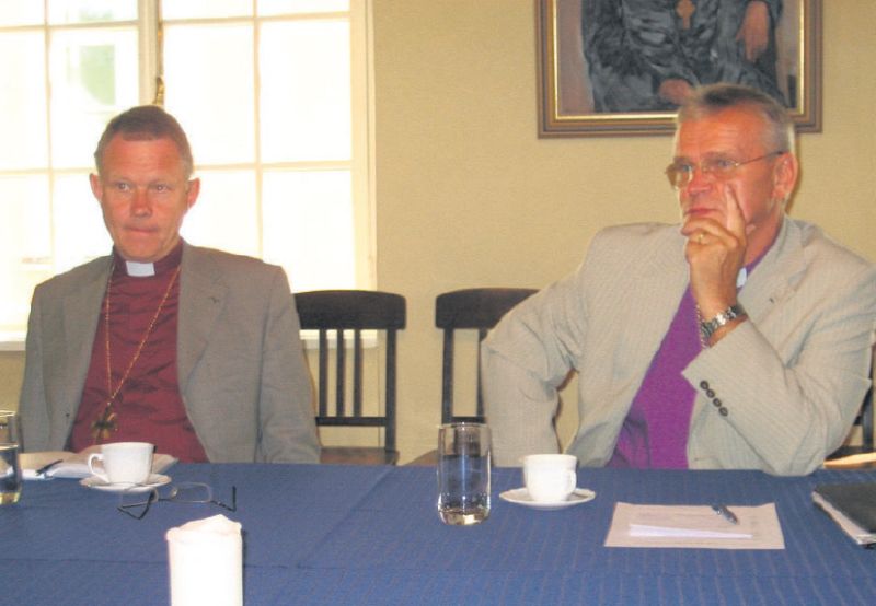 Peapiiskopid Anders Wejryd ja Andres Põder kohtumisel Tallinnas.