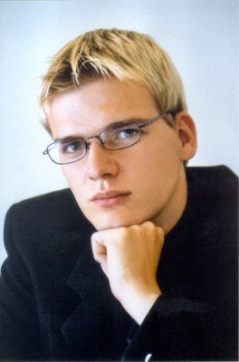 Dirigent Risto Joost. Dirigent Risto Joost.