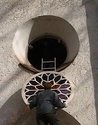 Kolga-Jaani kiriku vana roosakna uus elu algas 18. märtsil. Foto: Ants Tooming Kolga-Jaani kiriku vana roosakna uus elu algas 18. märtsil. Foto: Ants Tooming