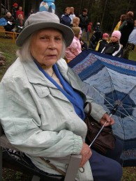 Ilse Rahkema Paka mäel. Viio Aitsam