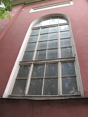 Maarja kiriku aken. Foto: Mari Paenurm