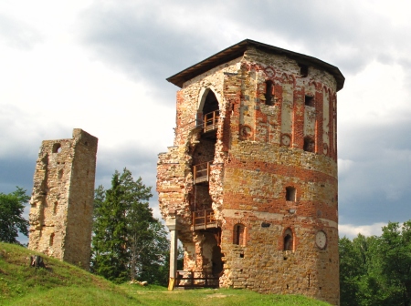 Leia kindluse müürilt püha rist Leia kindluse müürilt püha rist