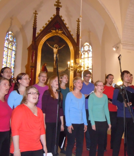 Muusikal on Tooma missal suur tähtsus. Esineb Elävät Kivet. Arhiiv Muusikal on Tooma missal suur tähtsus. Esineb Elävät Kivet. Arhiiv